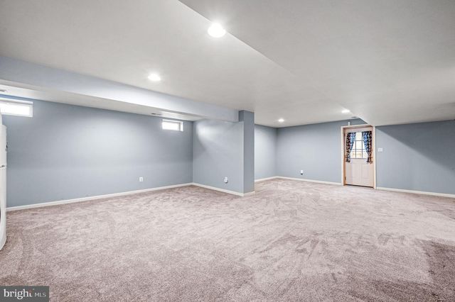 102 HAVEN CIR, Coatesville, PA 19320
