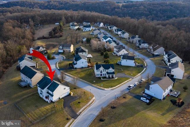 102 HAVEN CIR, Coatesville, PA 19320