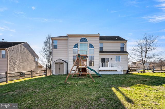 102 HAVEN CIR, Coatesville, PA 19320