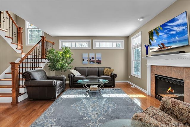 30 Ferndale Drive, Orchard Park, NY 14127