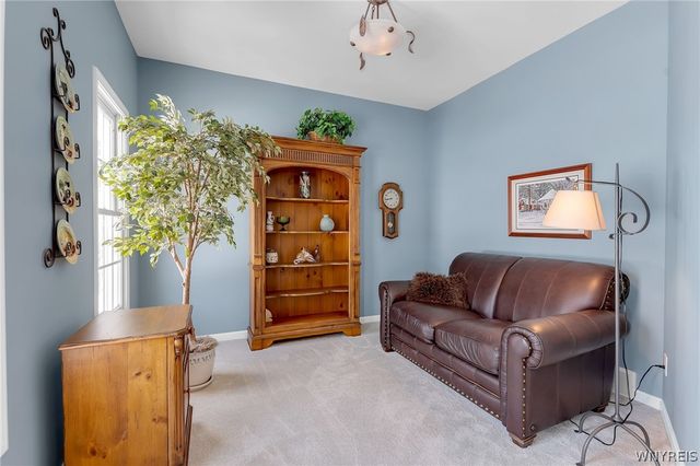 30 Ferndale Drive, Orchard Park, NY 14127