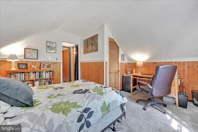 85 GERNANTS CHURCH RD, Leesport, PA 19533