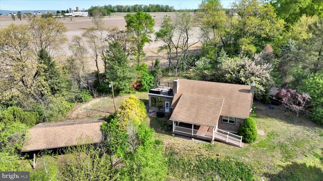 85 GERNANTS CHURCH RD, Leesport, PA 19533