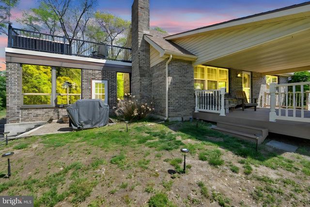 85 GERNANTS CHURCH RD, Leesport, PA 19533