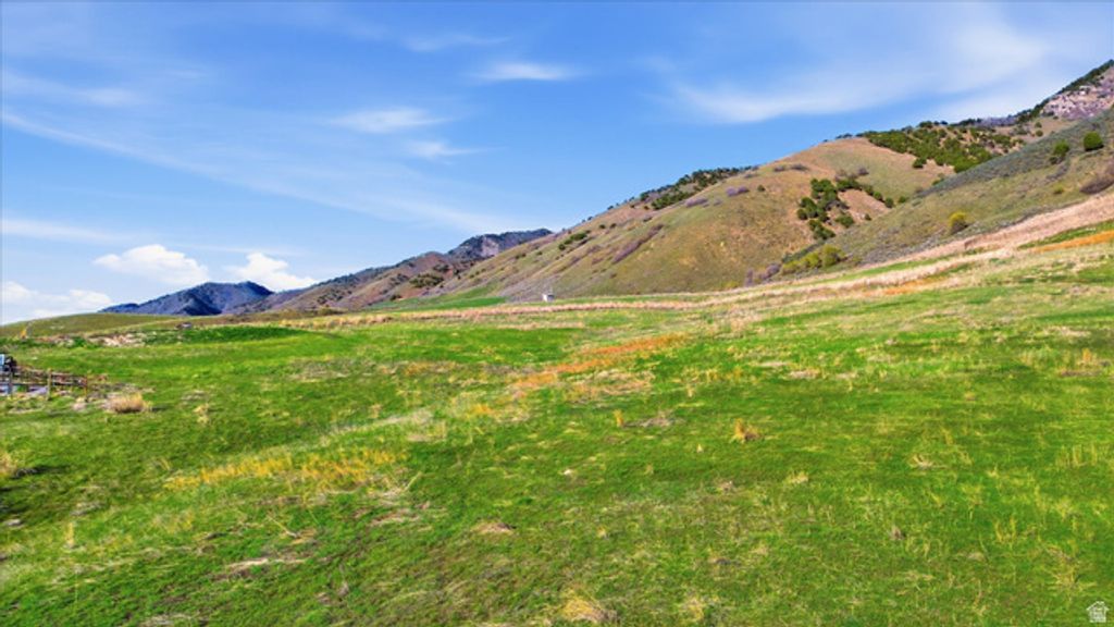 Image 12 of property listing at 2350 E 3025 N, North Logan, UT 84341