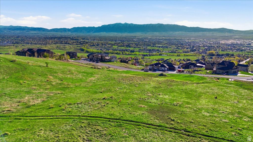 Image 13 of property listing at 2350 E 3025 N, North Logan, UT 84341