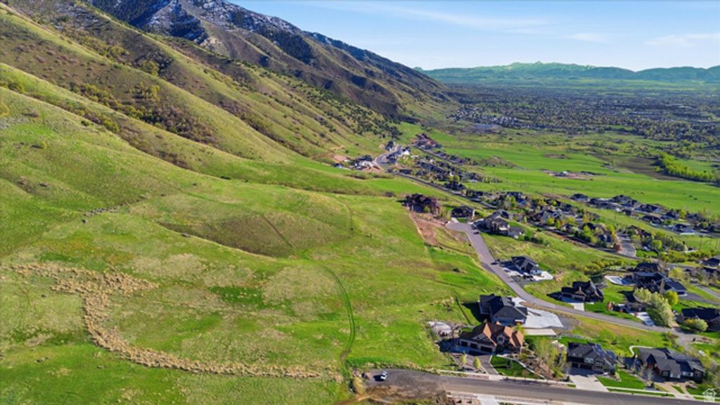Image 15 of property listing at 2350 E 3025 N, North Logan, UT 84341