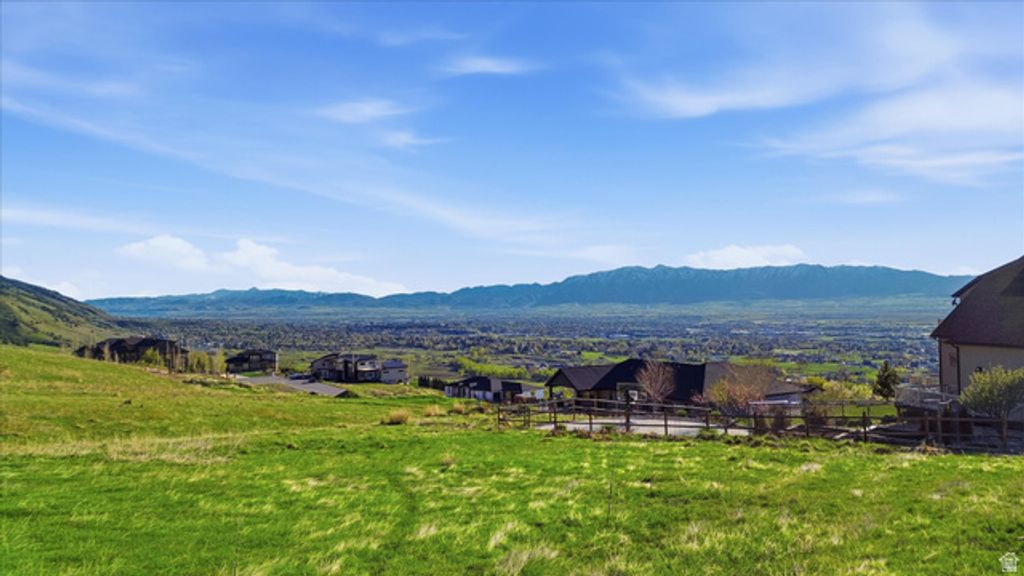 Image 10 of property listing at 2350 E 3025 N, North Logan, UT 84341