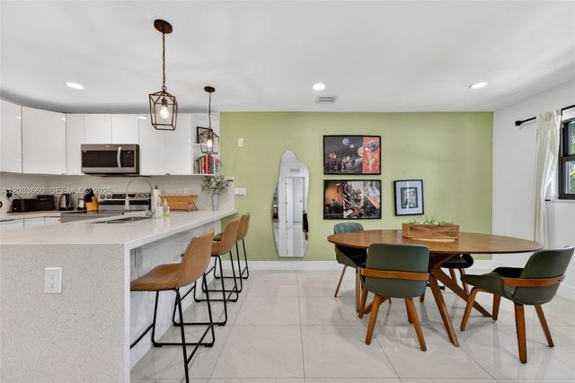 1464 NE 28th Street, Pompano Beach, FL 33064