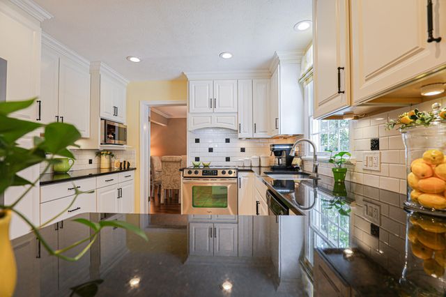3847 Phillips Avenue, Paducah, KY 42001