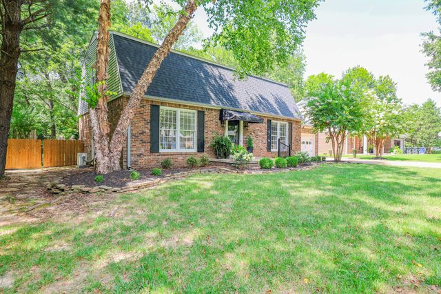 3847 Phillips Avenue, Paducah, KY 42001