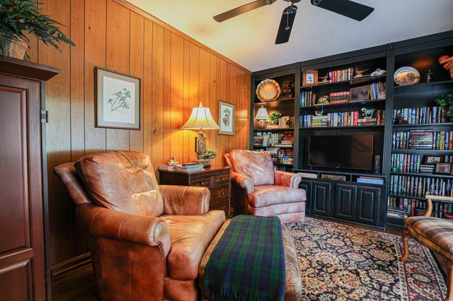 3847 Phillips Avenue, Paducah, KY 42001