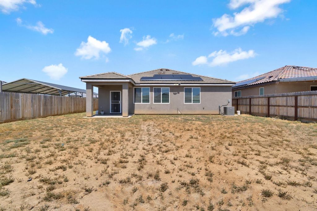 Image 31 of property listing at 1148 Summit Court, Madera, CA 93638