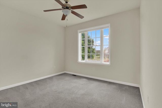 120 WOODHAVEN DR, Gettysburg, PA 17325