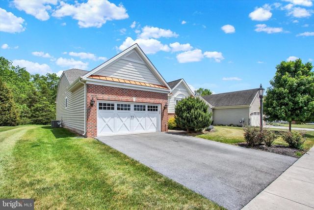 120 WOODHAVEN DR, Gettysburg, PA 17325