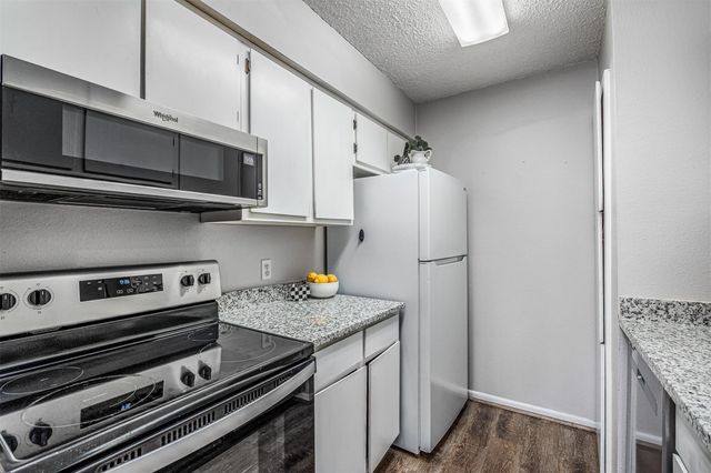 1900 Bay Area Boulevard 136, Houston, TX 77058