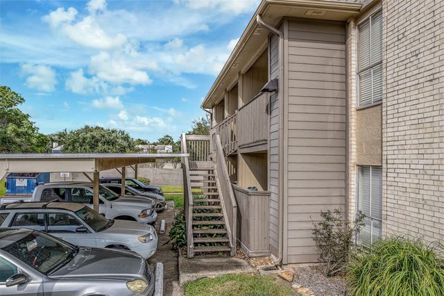 1900 Bay Area Boulevard 136, Houston, TX 77058