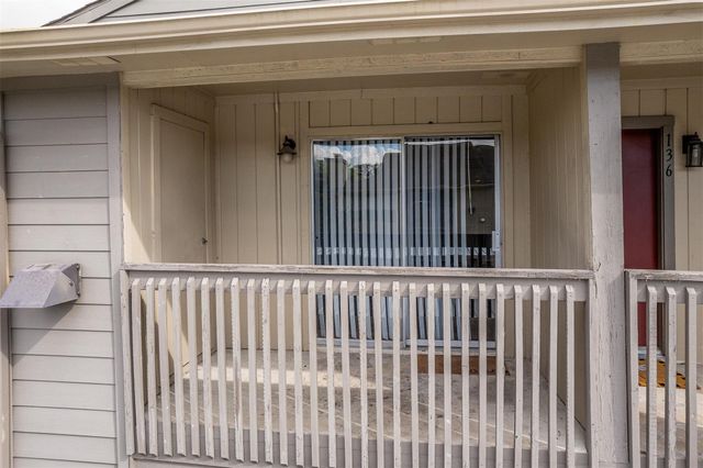 1900 Bay Area Boulevard 136, Houston, TX 77058