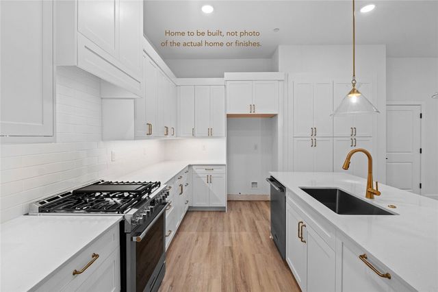 4010 W West Drive, Rogers, AR 72758