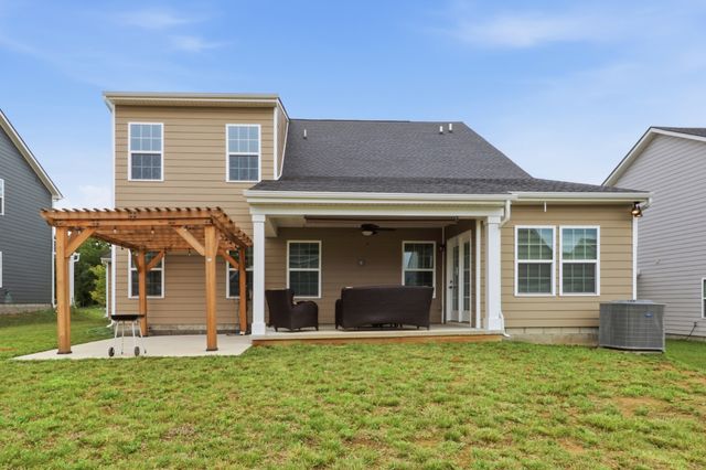 1434 Kennebec Dr, Smyrna, TN 37167