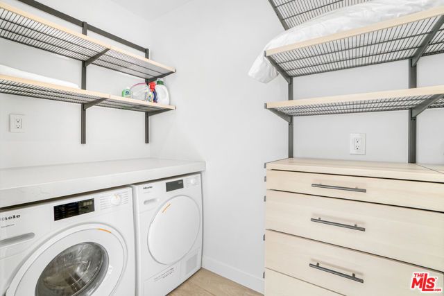 24 Dudley Avenue, Venice (los Angeles), CA 90291