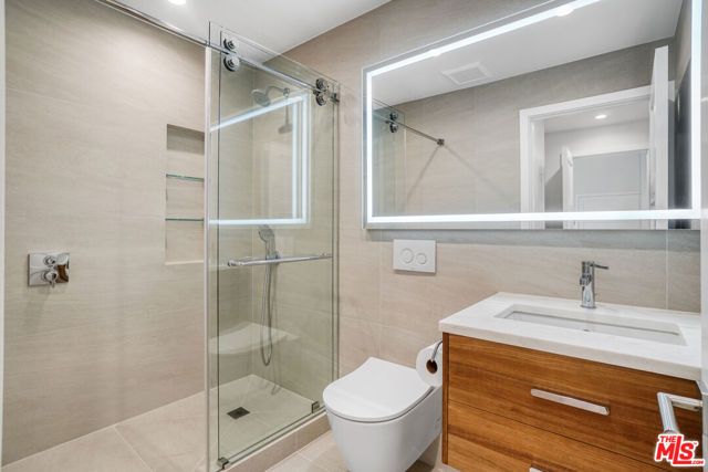 24 Dudley Avenue, Venice (los Angeles), CA 90291