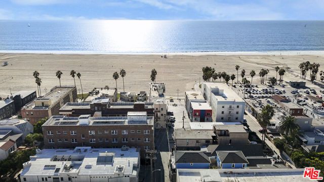 24 Dudley Avenue, Venice (los Angeles), CA 90291