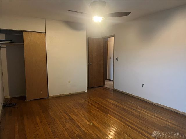 607 Kirkwood Drive, Fairborn, OH 45324