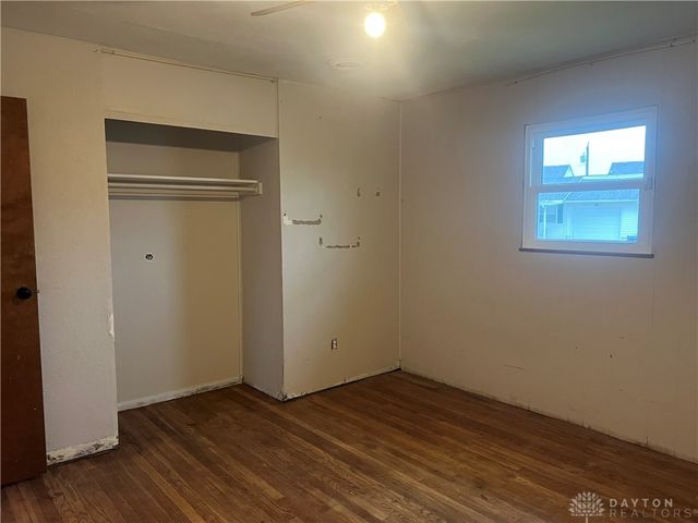 607 Kirkwood Drive, Fairborn, OH 45324