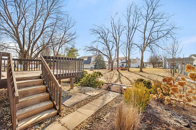 24333 S Valley Drive, Channahon, IL 60410