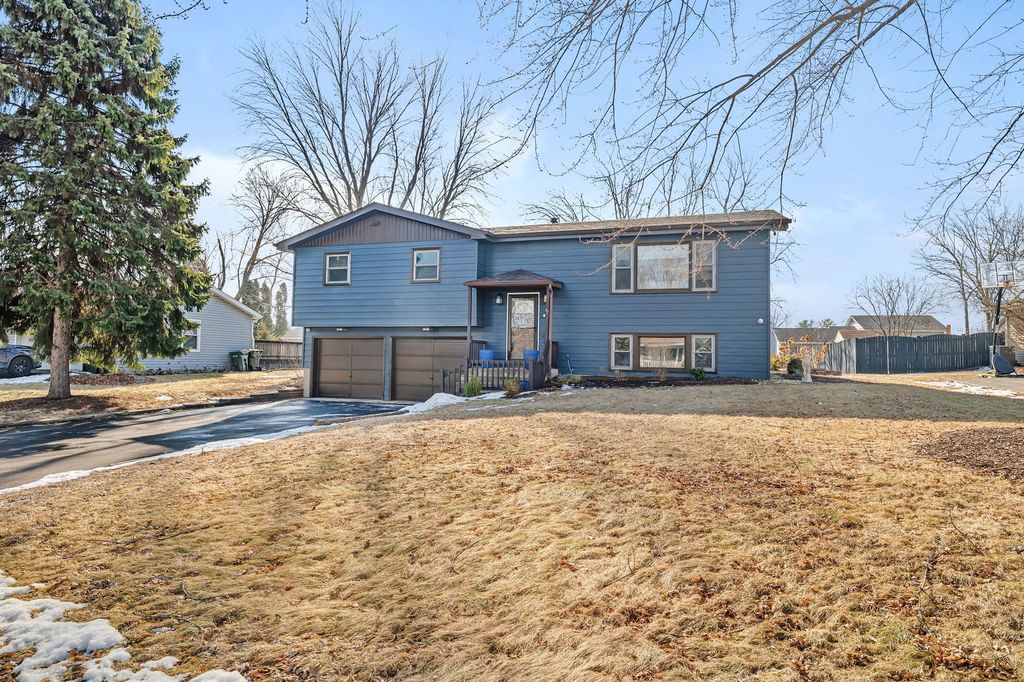 24333 S Valley Drive, Channahon, IL 60410