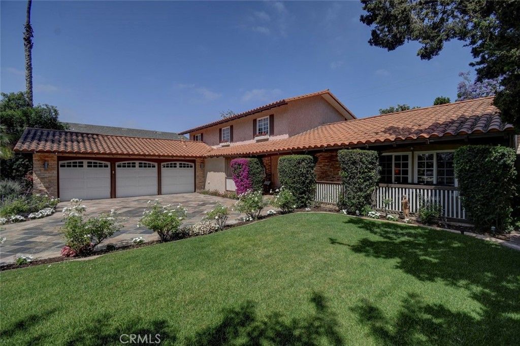 12441 La Bella Drive, Santa Ana, CA 92705