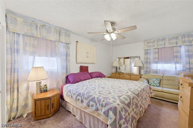 819 98th AVE N, Naples, FL 34108