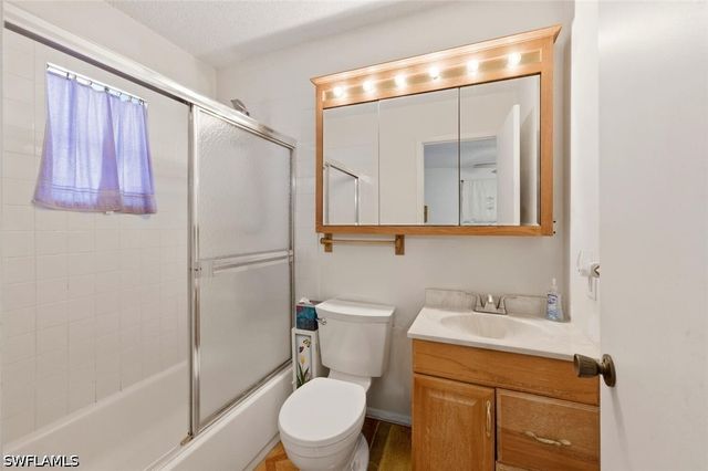 819 98th AVE N, Naples, FL 34108