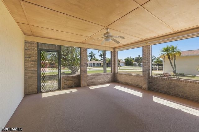 819 98th AVE N, Naples, FL 34108