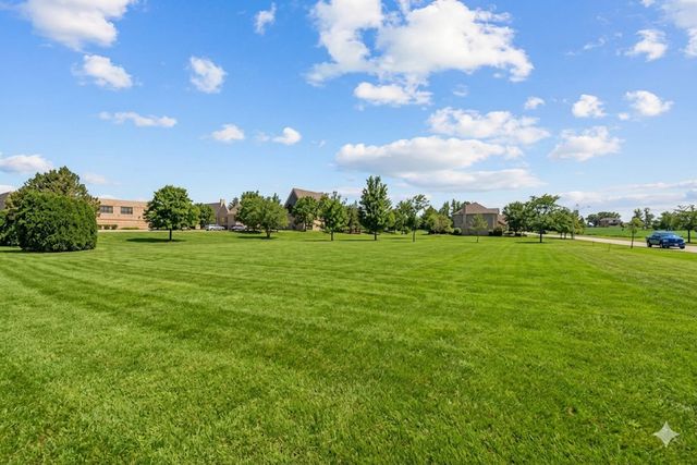 13210 Georgetown Drive, Orland Park, IL 60462