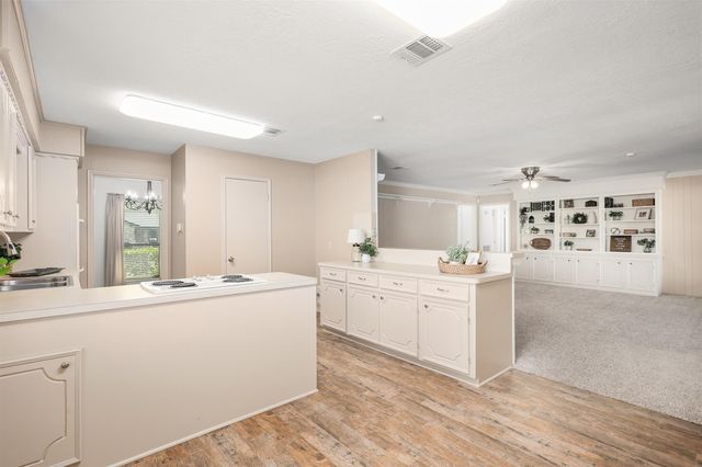 3002 Village Lane, Deer Park, TX 77536