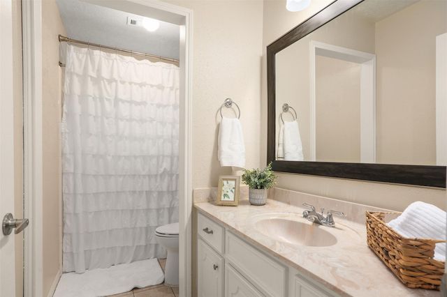 3002 Village Lane, Deer Park, TX 77536