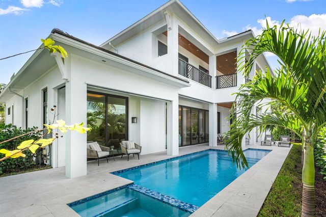 2609 NE 27 Way, Fort Lauderdale, FL 33306