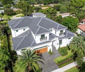 2609 NE 27 Way, Fort Lauderdale, FL 33306