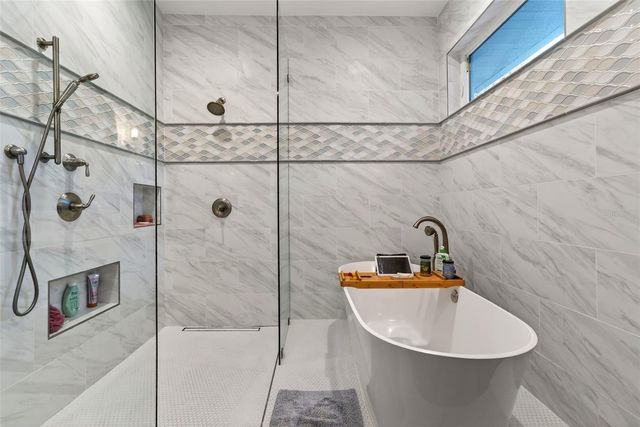 7088 SADDLE CREEK LANE, Sarasota, FL 34241