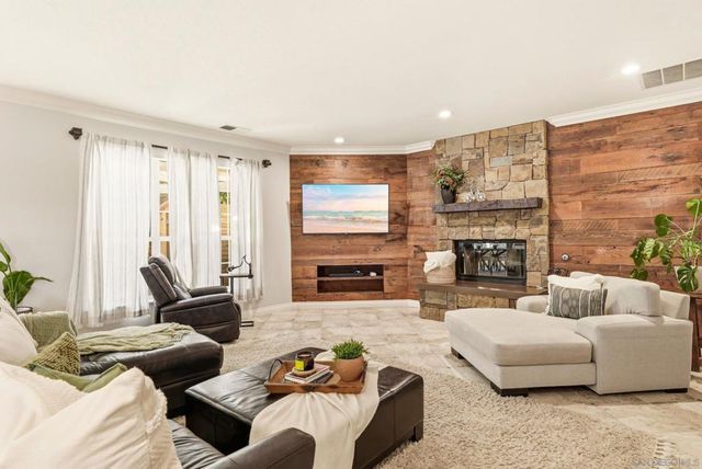 2110 Campo Place, Escondido, CA 92027