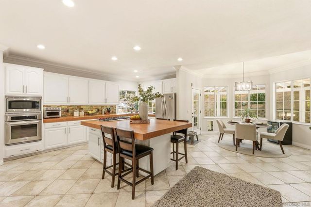 2110 Campo Place, Escondido, CA 92027