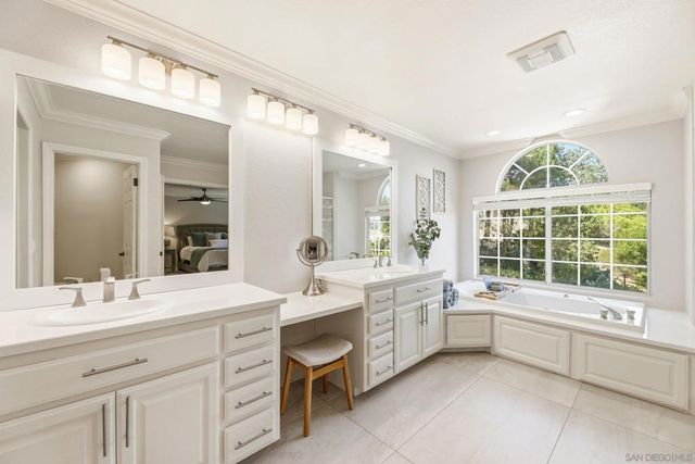 2110 Campo Place, Escondido, CA 92027