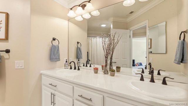 2110 Campo Place, Escondido, CA 92027