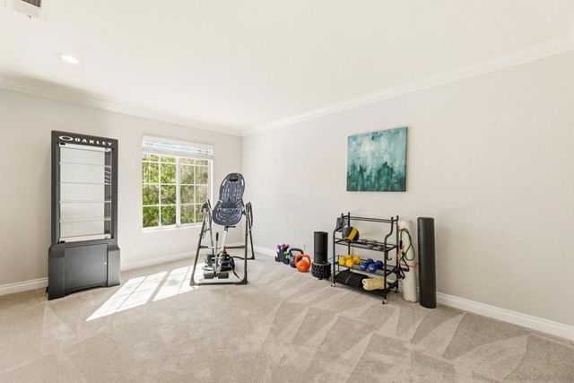 2110 Campo Place, Escondido, CA 92027
