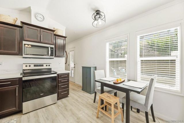 2110 Campo Place, Escondido, CA 92027