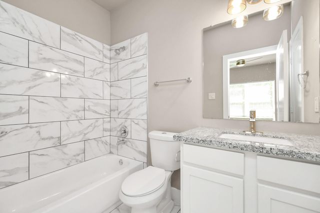 3538 Noah Street, Houston, TX 77021