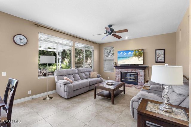 4317 Timberdale Road, Moorpark, CA 93021