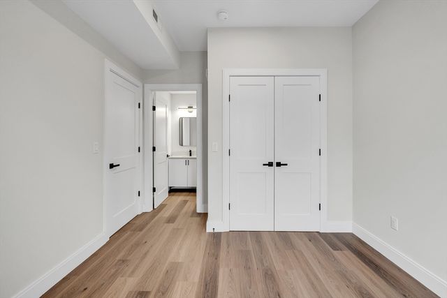 63 Belgrade Ave 403, Boston, MA 02131